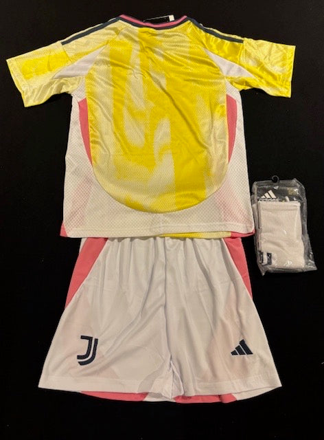 Juventus Kids Away Kit 24/25